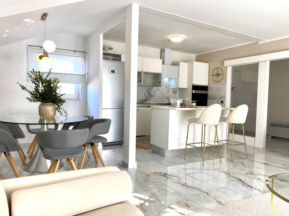 Apartman Bartol Betina  Exterior foto