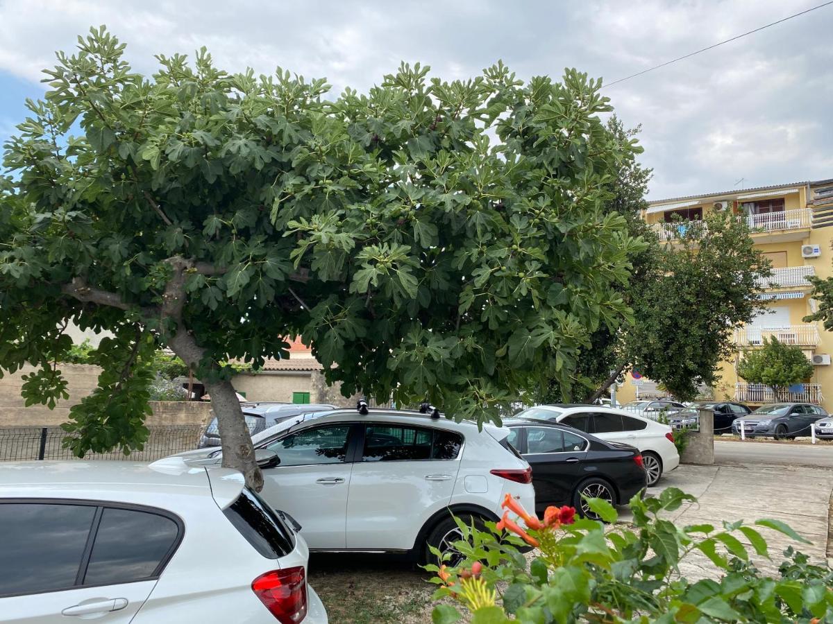 Apartman Bartol Betina  Exterior foto